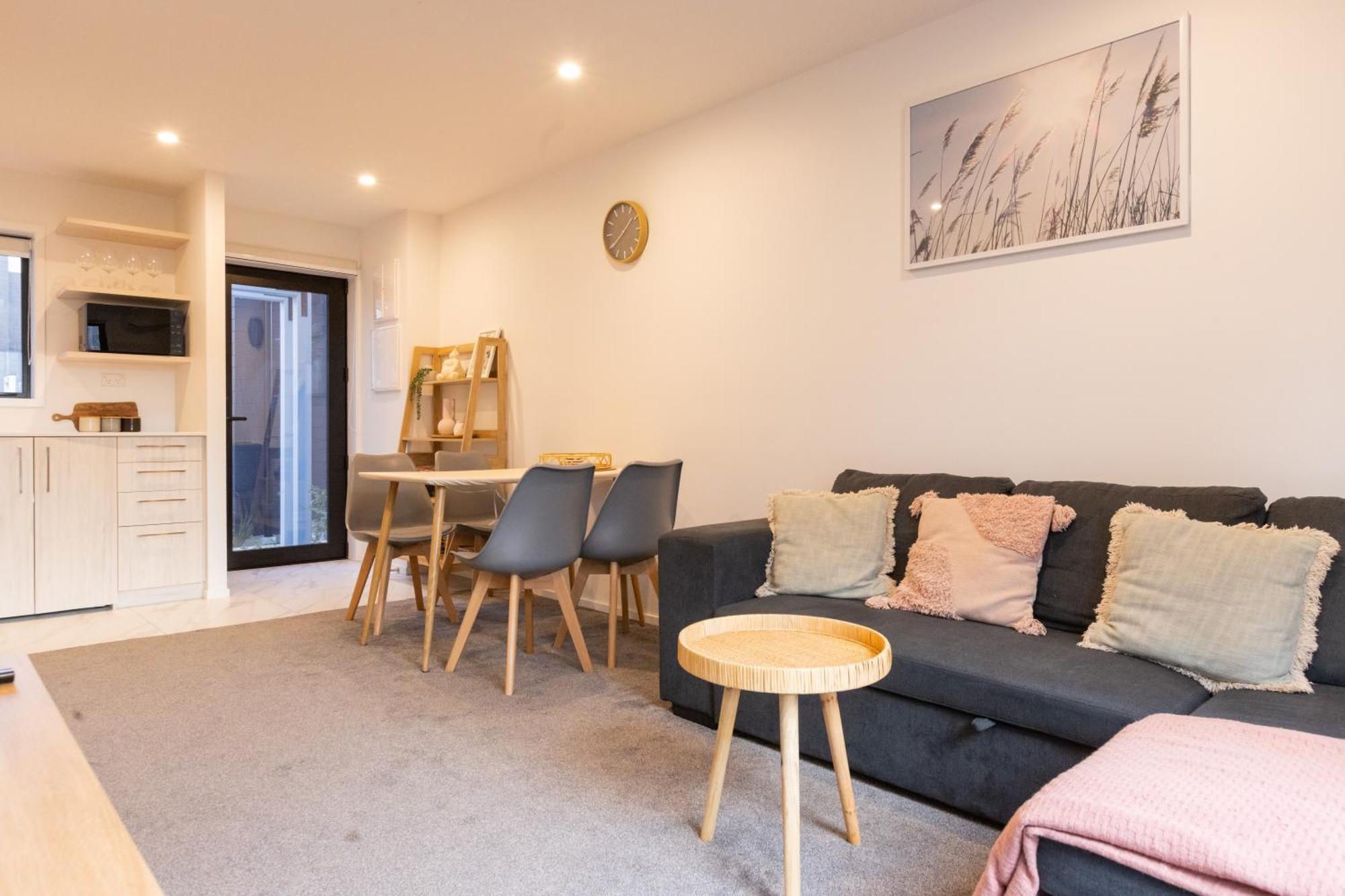 Entertaining Townhouse By Little High Eatery Apartment Christchurch Exterior photo